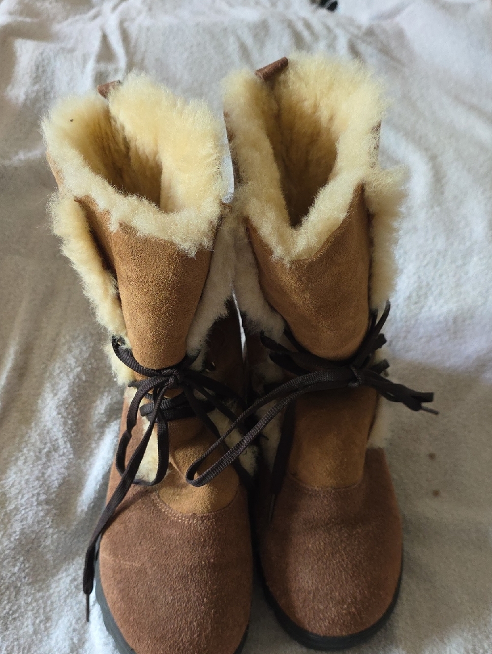 Shearling Lined lace Up Suede Boots